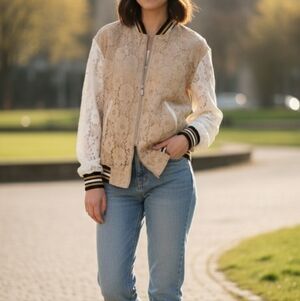 Eye Of The Needle White and gold lace bomber lace jacket size M EUC